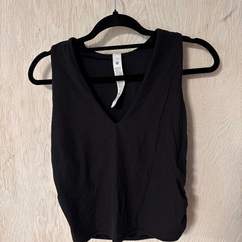 Lululemon Women's Black Vest